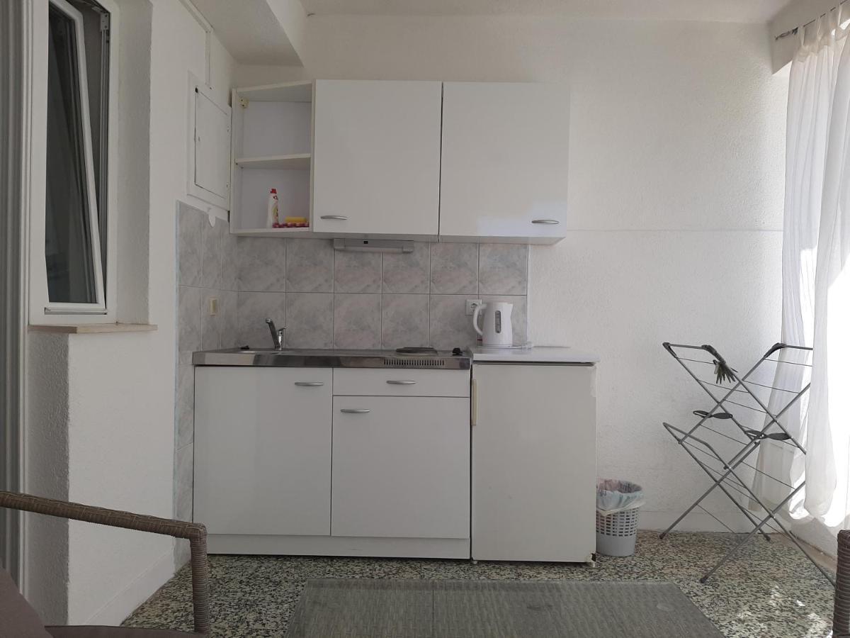 Villa Bratus Promajna Bagian luar foto