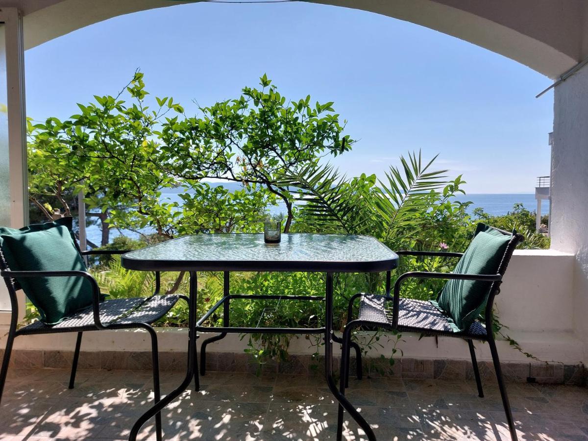 Villa Bratus Promajna Bagian luar foto